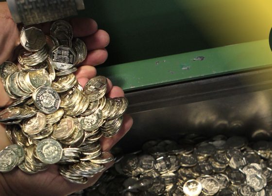 BBVA advierte de caída de moneda peruana