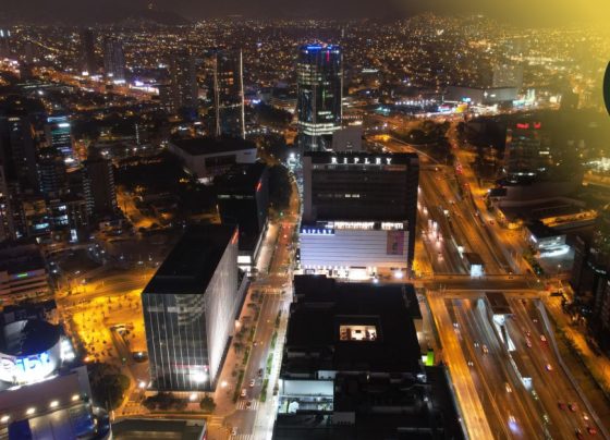 IPE estima que la economía peruana superará recesión y crecerá más de 2 % el 2024