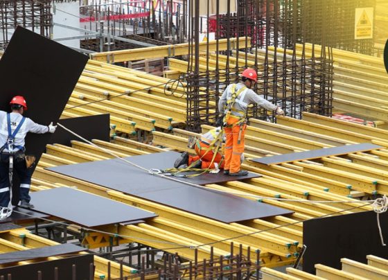 ¿La inflación y la volatilidad del dólar afectan al sector construcción?