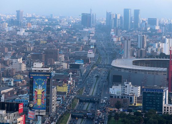 MEF prevé una recuperación de la economía peruana en primer trimestre de 2024