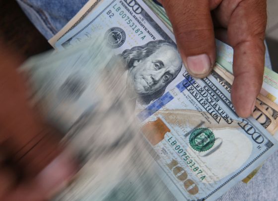 Dólar al alza o a la baja: ¿qué nivel tendría al cierre de diciembre del 2023?