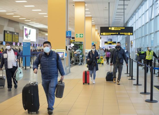 Conoce qué hacer si tu vuelo se retrasa o cancela