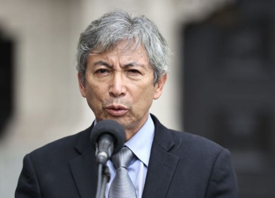 José Arista, titular del Ministerio de Economía y Finanzas / Foto: archivo Andina