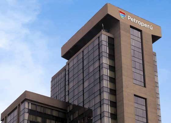 Ministro sugiere ingreso de capital privado a Petroperú