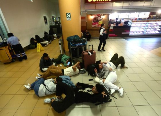 Un cortocircuito en el sistema de luces en la pista de aterrizaje / Foto: El Comercio