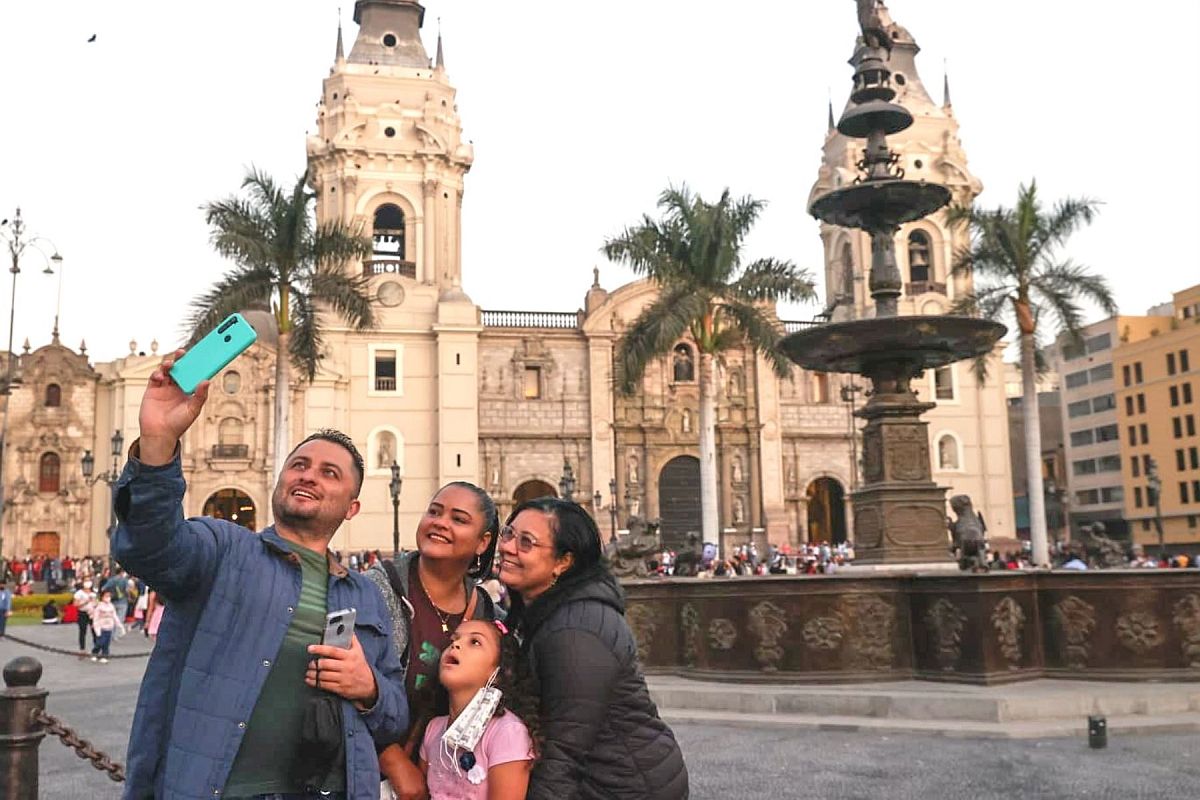 La norma legal se sumará el día laborable / Foto: archivo Andina