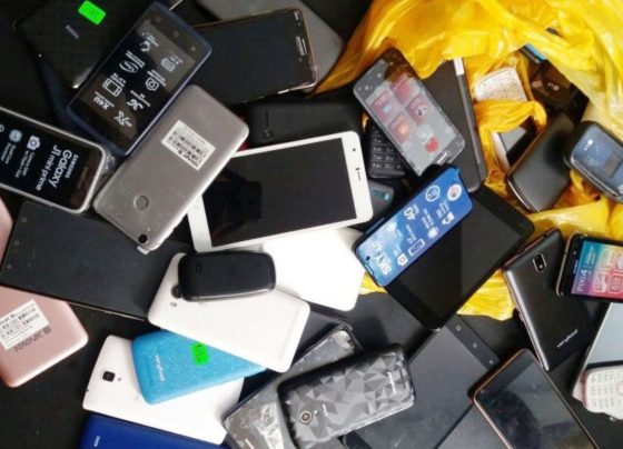 El Organismo Supervisor de Inversión Privada en Telecomunicaciones (Osiptel) suspendió / Foto: archivo Andina