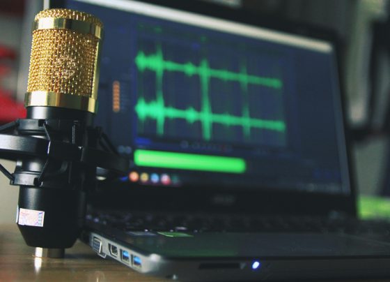 Ingresos en música, radio y podcast en Perú.