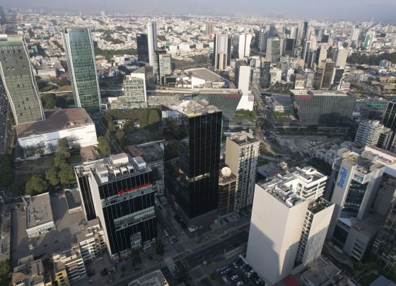 MEF estima que economía peruana continuará creciendo en los próximos meses