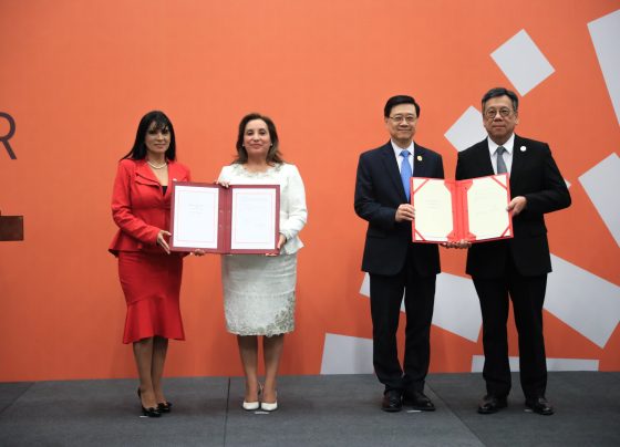 Perú y Hong Kong suscriben TLC