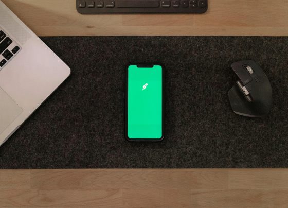 Fútbol, tecnología e ingresos adicionales: el perfil del apostador peruano