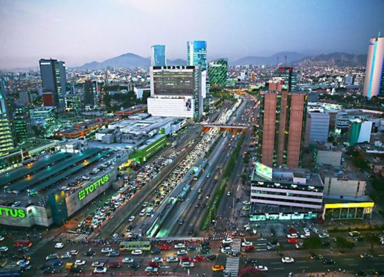 Economía peruana creció por encima de lo previsto en el inicio del 2025