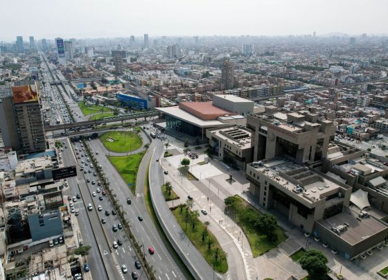 BCP eleva proyección de crecimiento de economía peruana para el 2025