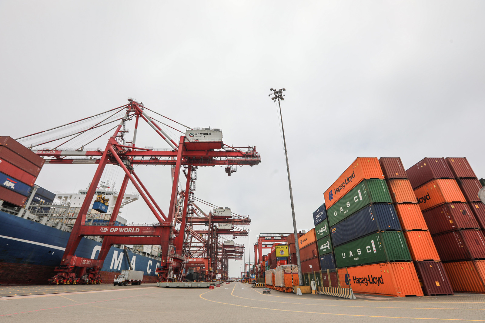 Importaciones peruanas aumentaron 19% en el primer bimestre del 2025