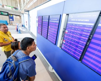 Pasajeros pueden solicitar reembolso, postergar o endosar sus pasajes ante reprogramación de vuelos
