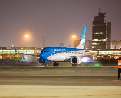 Primer vuelo internacional arribó con éxito al nuevo Aeropuerto Internacional Jorge Chávez