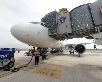 Indecopi elimina 17 cláusulas abusivas en contratos de aerolíneas