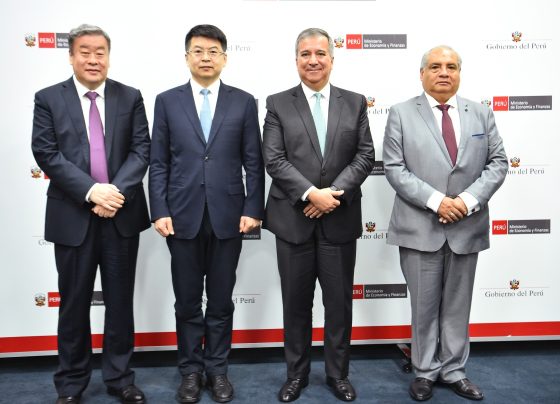 Perú planteará cita con gobiernos de China y Brasil para impulsar el Tren Bioceánico