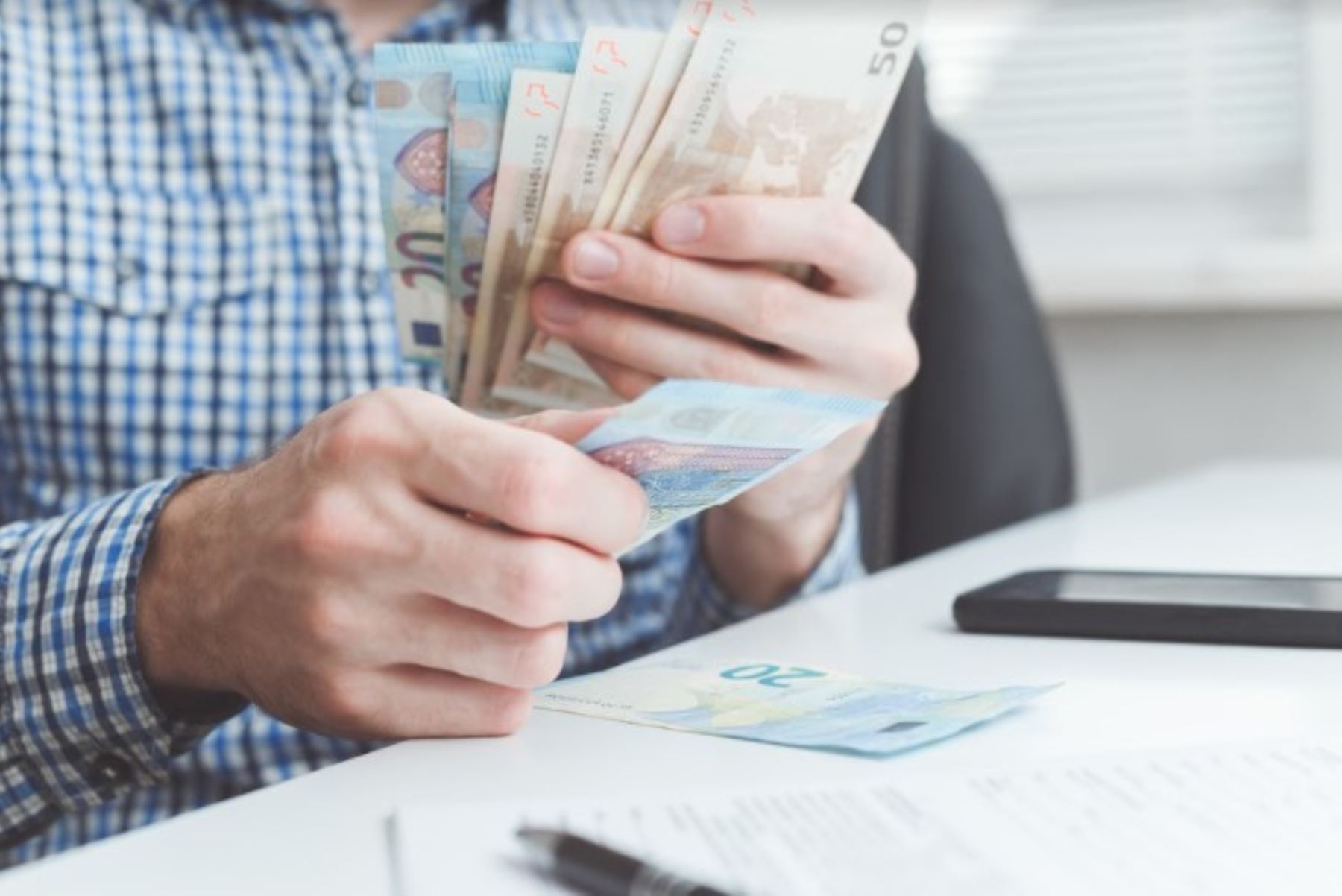 El 15 de julio es fecha límite para depósito de gratificación de Fiestas Patrias