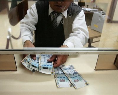 Gratificación por Fiestas Patrias: Consejos para evitar derrochar este dinero