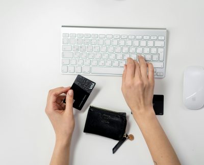 Cinco razones para evitar trasladar efectivo y apostar por métodos digitales