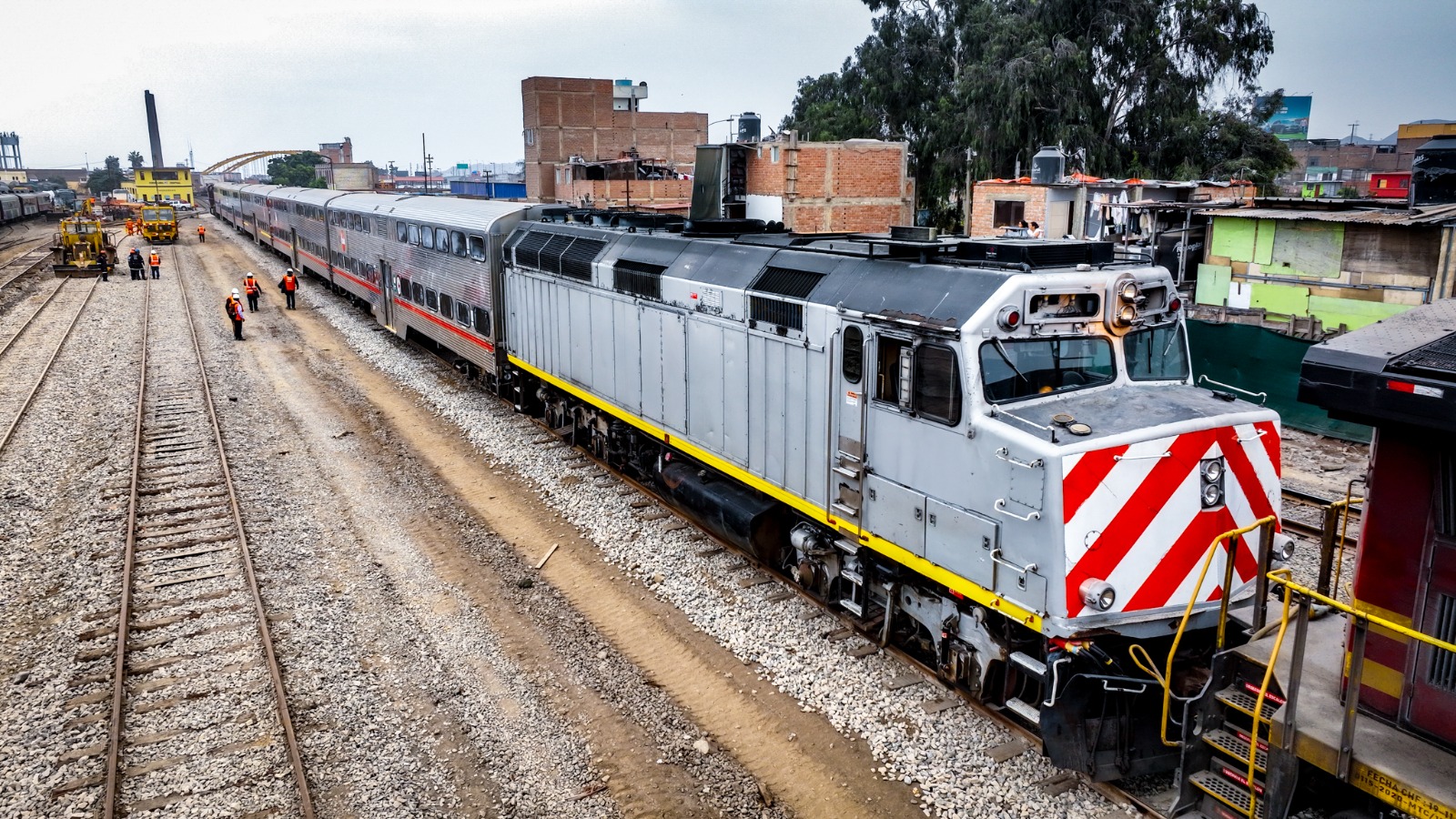MTC dice que existe la voluntad política para sacar adelante el proyecto del tren Lima - Chosica