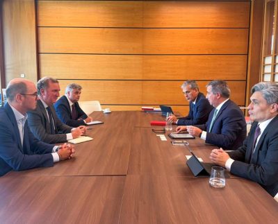 Destacan interés de inversionistas europeos en el Perú por su solidez macroeconómica