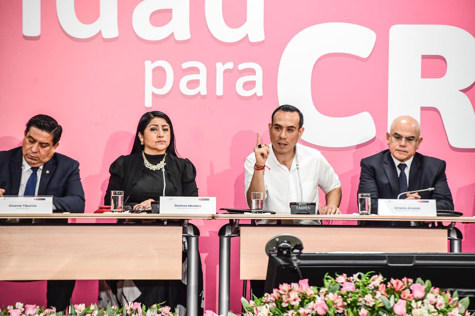 Ministerio de Economía anuncia medidas para optimizar el gasto y fortalecer la estabilidad fiscal