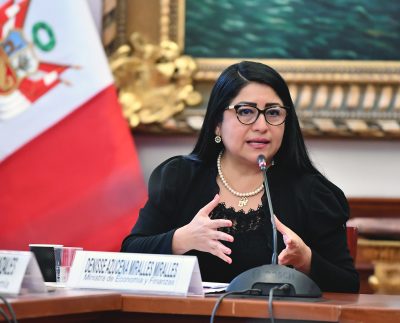 Ministra de Economía: "La inversión pública alcanza su mayor nivel en una década"