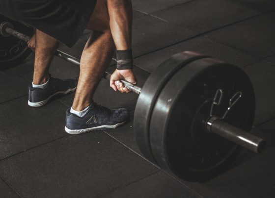 Indecopi dispone sanción a conocida cadena de gimnasios por ascensor en mal funcionamiento