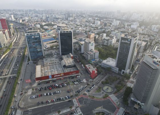 Economía peruana logra tasa de crecimiento de 3,6 % en octubre
