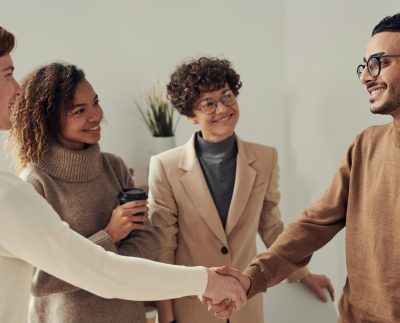 Jóvenes tienen más oportunidades para acceder a un crédito