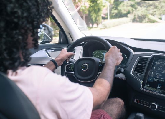 Vehículos eléctricos: el 2025 se vendieron más de 10 mil vehículos eléctricos en Perú, más del 54 % que el 2024