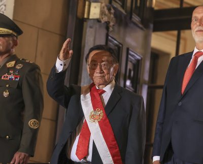 José Balcázar juró como presidente de la república