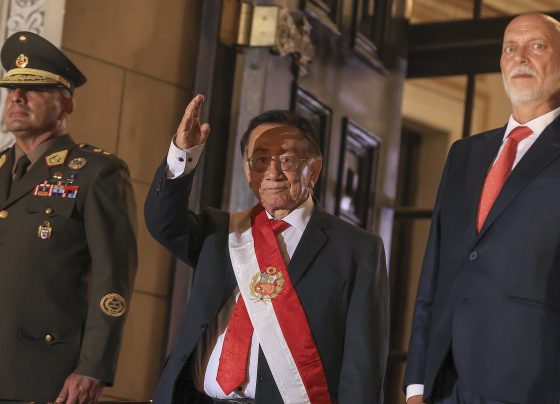 José Balcázar juró como presidente de la república