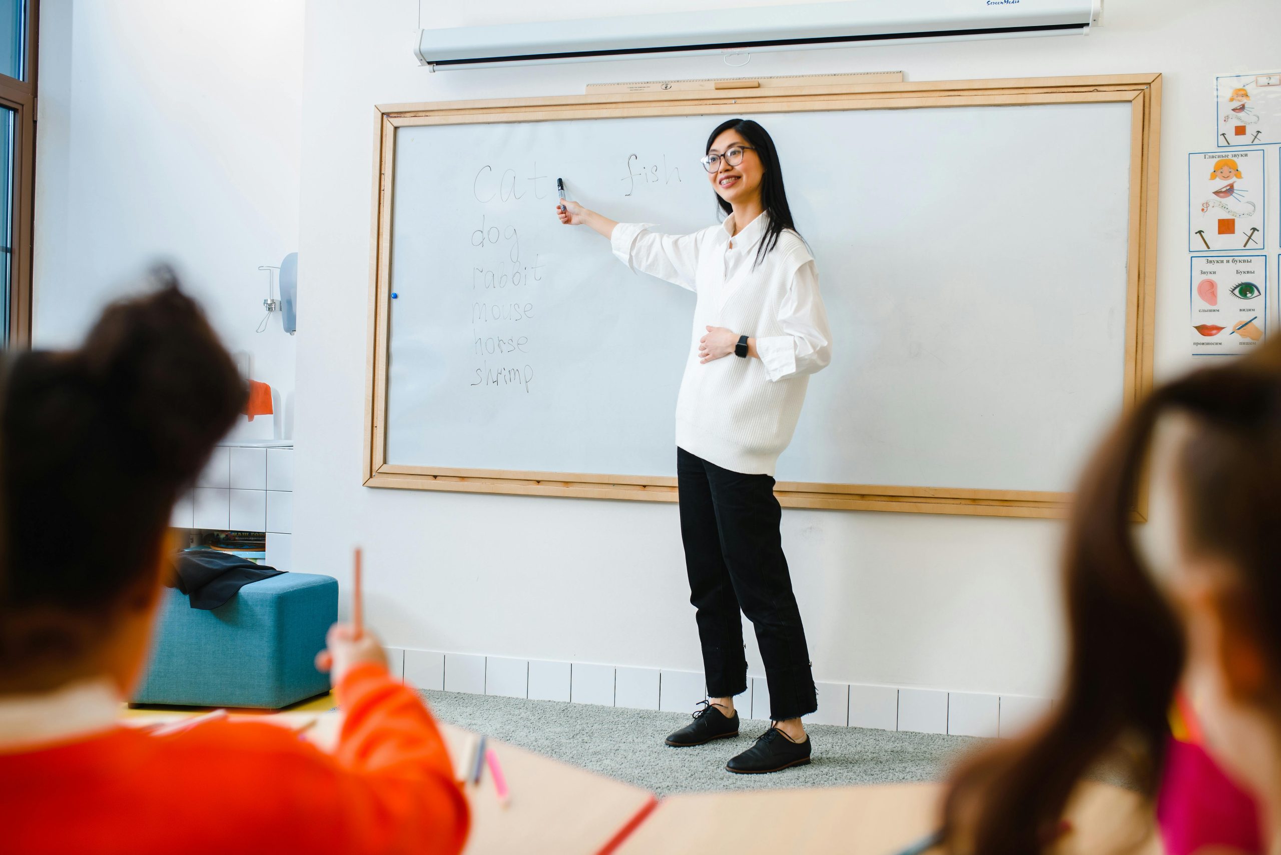 Gastos de la campaña escolar pueden superar los S/1,000 por hijo: estrategias para evitar el sobreendeudamiento