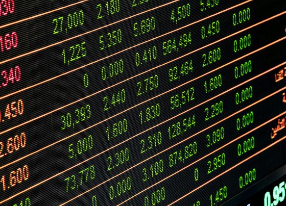 Escalada en Medio Oriente pone a prueba a mercados globales y refuerza demanda por activos refugio