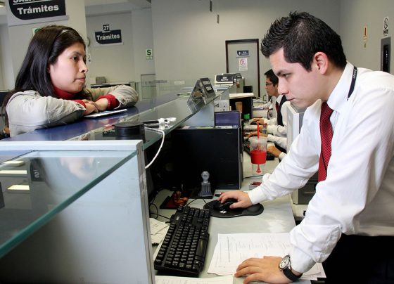 Congreso aprueba dictamen para que trabajadores CAS reciban gratificaciones y CTS