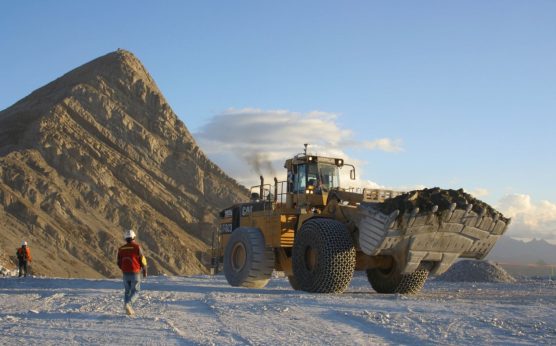 Perú busca recuperar el top 10 mundial de inversión minera