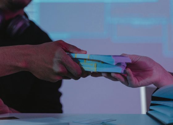 SBS advierte sobre aplicativos que ofrecen préstamos de dinero