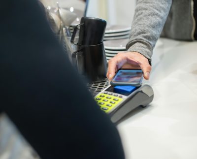 La billetera digital es el medio más utilizado por los usuarios de servicios financieros digitales en el Perú