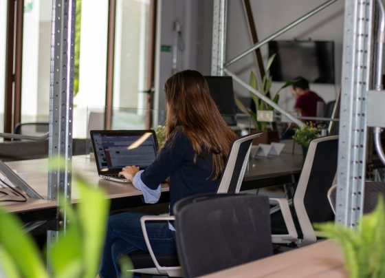 Trabajo en feriado del 1 de mayo puede generar pago triple: así se calcula