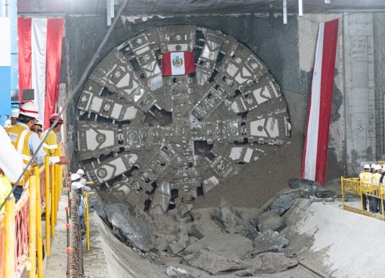 Tuneladora Micaela llega a la Estación Quilca del ramal de la Línea 4 del Metro de Lima y Callao