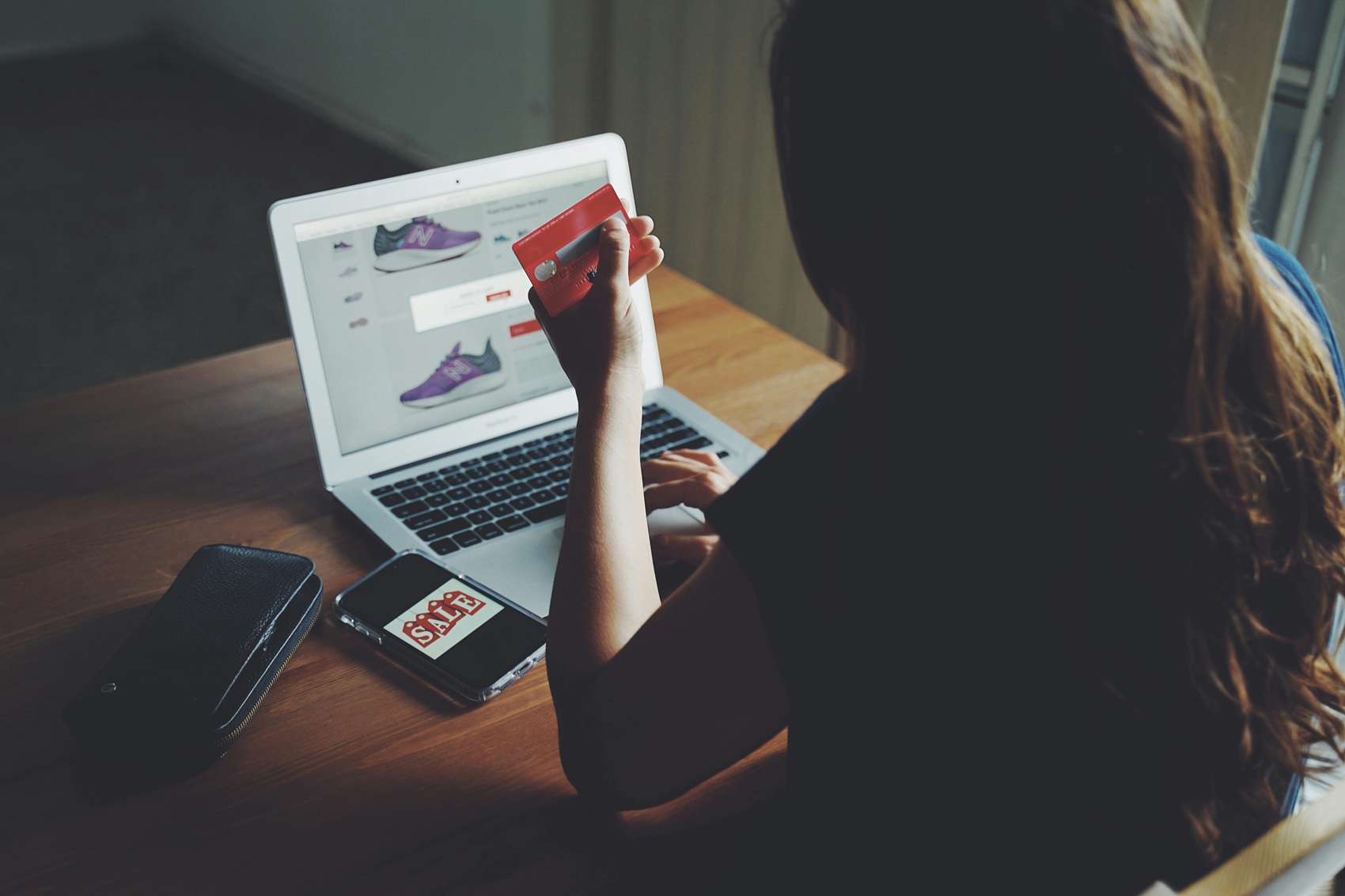 Emprender en redes sociales sin perder dinero: claves para vender con más seguridad