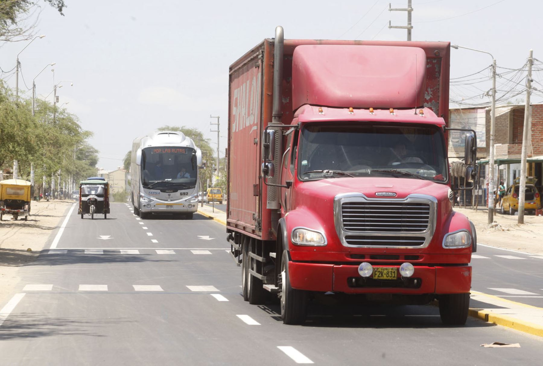 Gobierno aprobó subsidio al transporte público autorizado