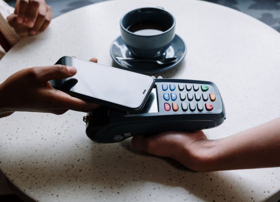 Billeteras digitales aceleran la inclusión financiera mediante préstamos de bajo monto
