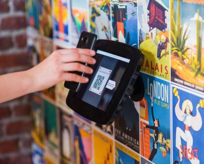 Préstamos rápidos por apps: qué entidad ofrece la menor tasa de interés y qué riesgos debes considerar antes de solicitarlos