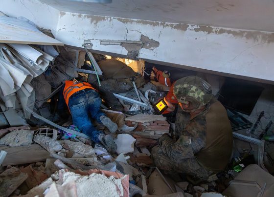 Terremotos en Venezuela dejan alrededor de 3 mil muertos y pérdidas económicas estimadas en más de US$ 10 000 millones