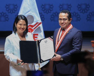 JNE entrega credenciales a Keiko Fujimori como presidenta electa