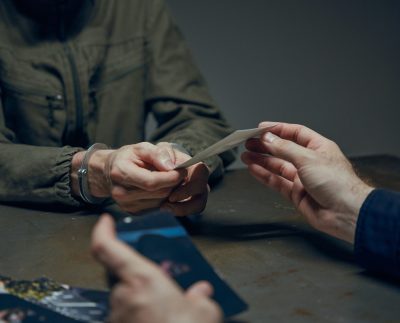 Gratificación: cinco recomendaciones para proteger tu dinero de estafas digitales